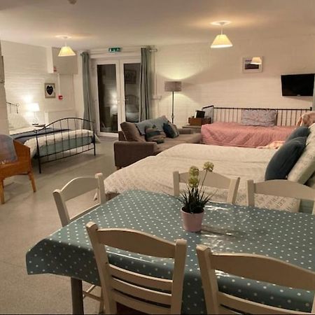 Mill House Studio Apartment Stranocum Exteriör bild