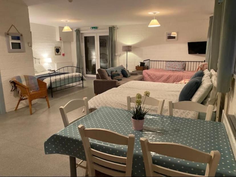 Mill House Studio Apartment Stranocum Exteriör bild